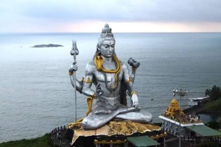 Statue of Lord Shiva in Murudeshwar  Trip Packages